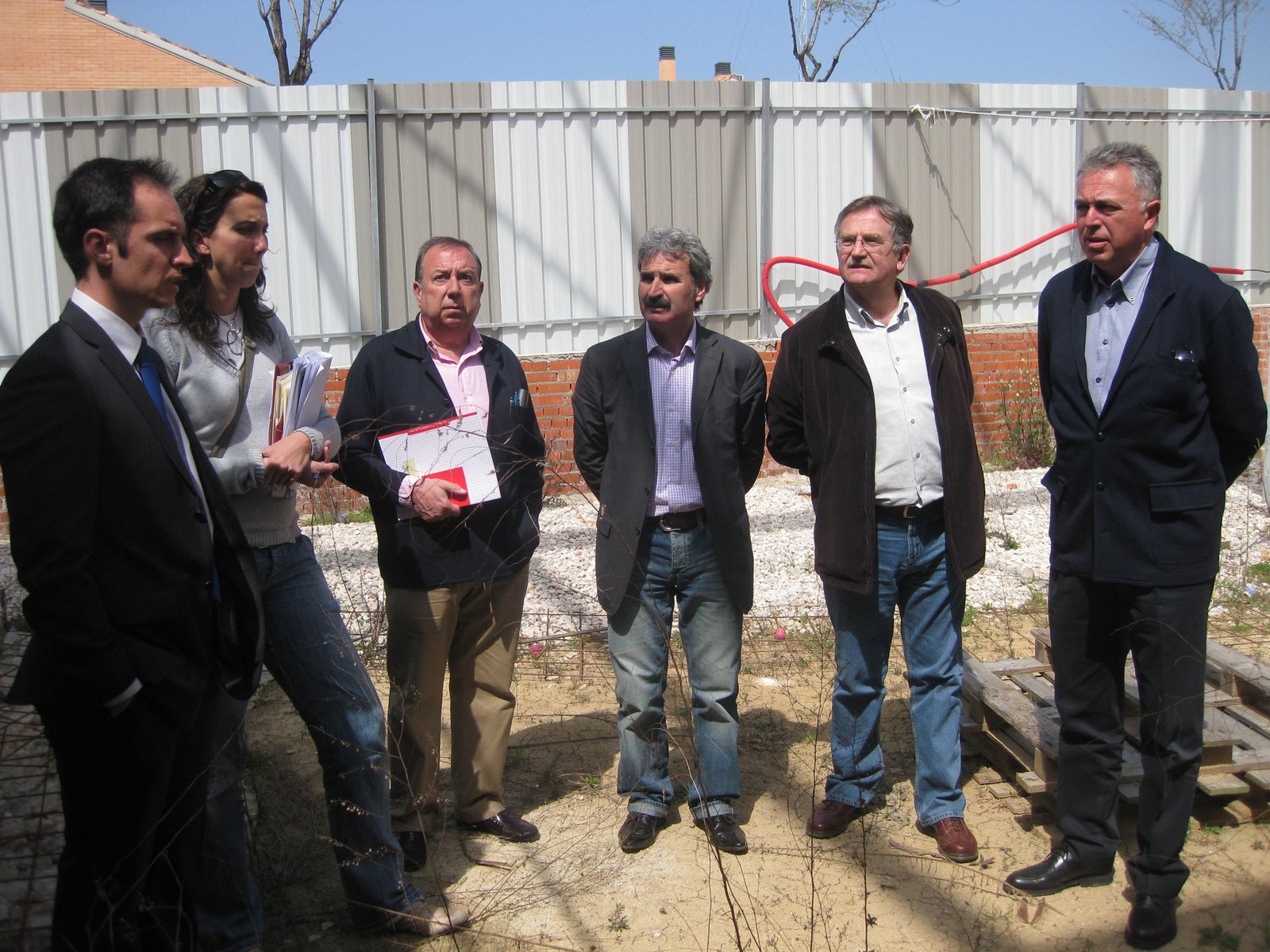 2010-04-alarico-rubio-confirma-la-reanudacion-de-obras-de-la-Escuela-Infantil-Marta-Mata-en-Leganes